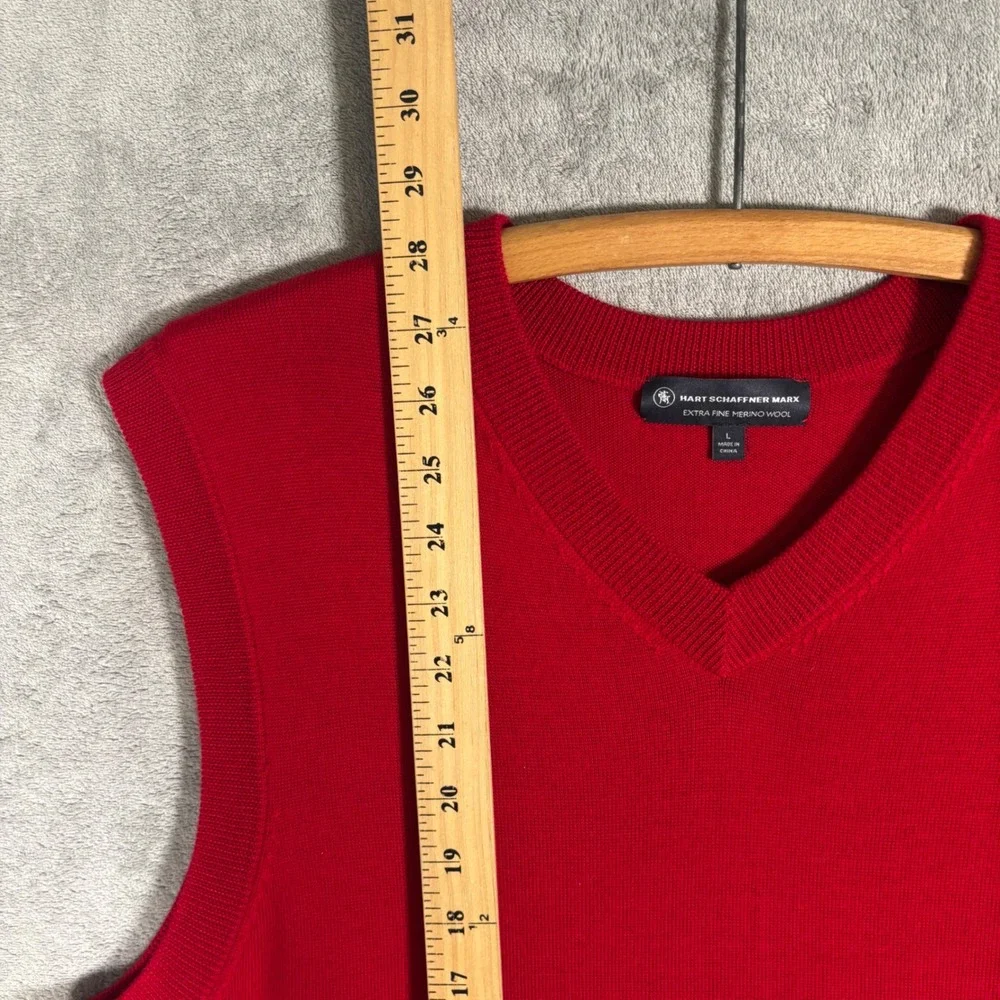 Hart Schaffner Marx V Neck Sweater Vest Mens‎ Large Extra Fine Merino Wool Red